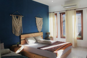Oke Baik Hostel